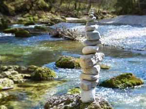 So wie dieser Steinturm sollten unsere 4 Lebensbereiche in Balance sein