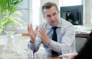 Rainer Schnabl, Geschäftsführer der Raiffeisen Kapitalanlage GmbH im Interview