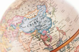 Weltkugel Asien: Asiatische Märkte legten zu