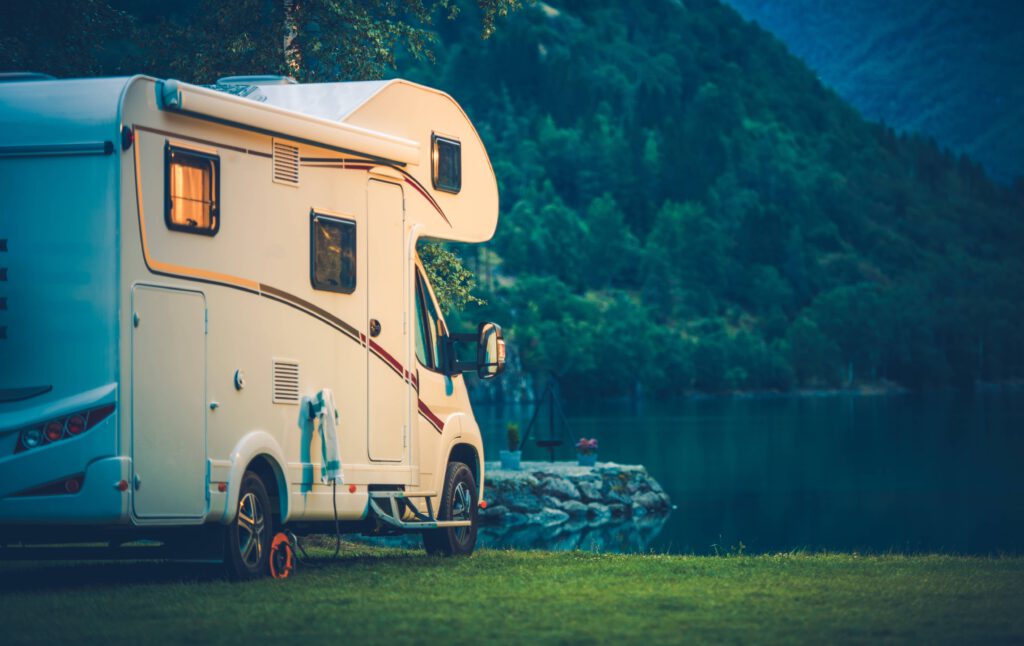 Ein Wohnmobil könnte ein Wunschtraum sein - leichter zu erreichen mit einem Haushaltsplan
